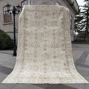 Oversized Vintage Turkish Oushak Rug: 5.5x8.8 ft, Handmade Area Rug