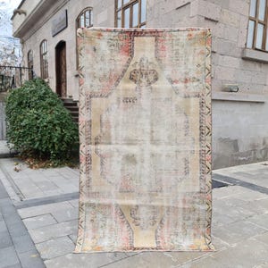 Vintage Oushak Turkish Rug - 4x6.7 ft - Handmade Pastel Area Rug