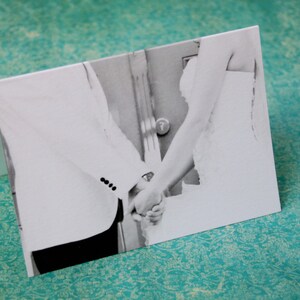 Carte de mariage main dans la main