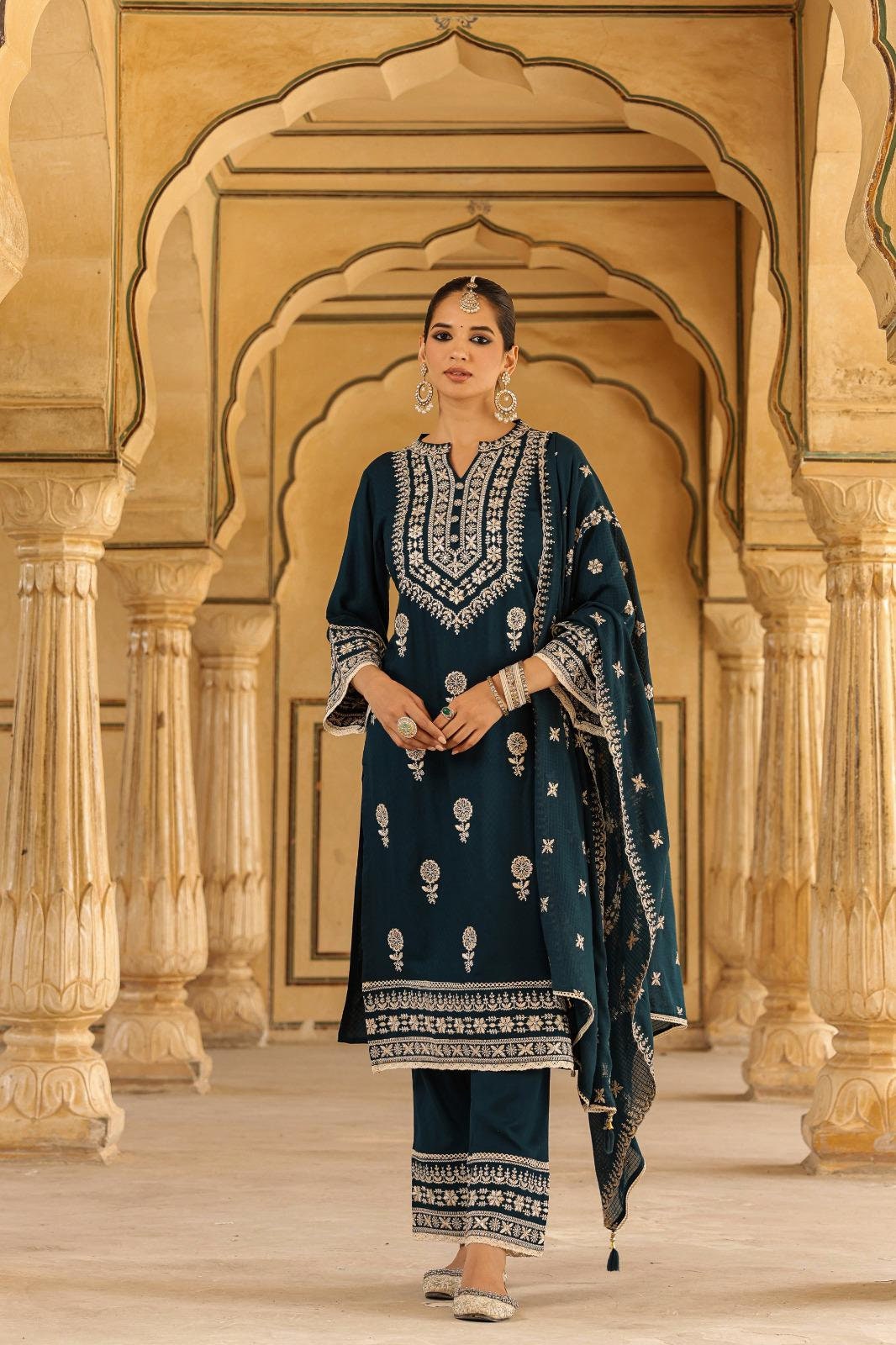 Blue Muslin Jacquard Kurta Set: Embroidered Yoke, Pants & Dupatta