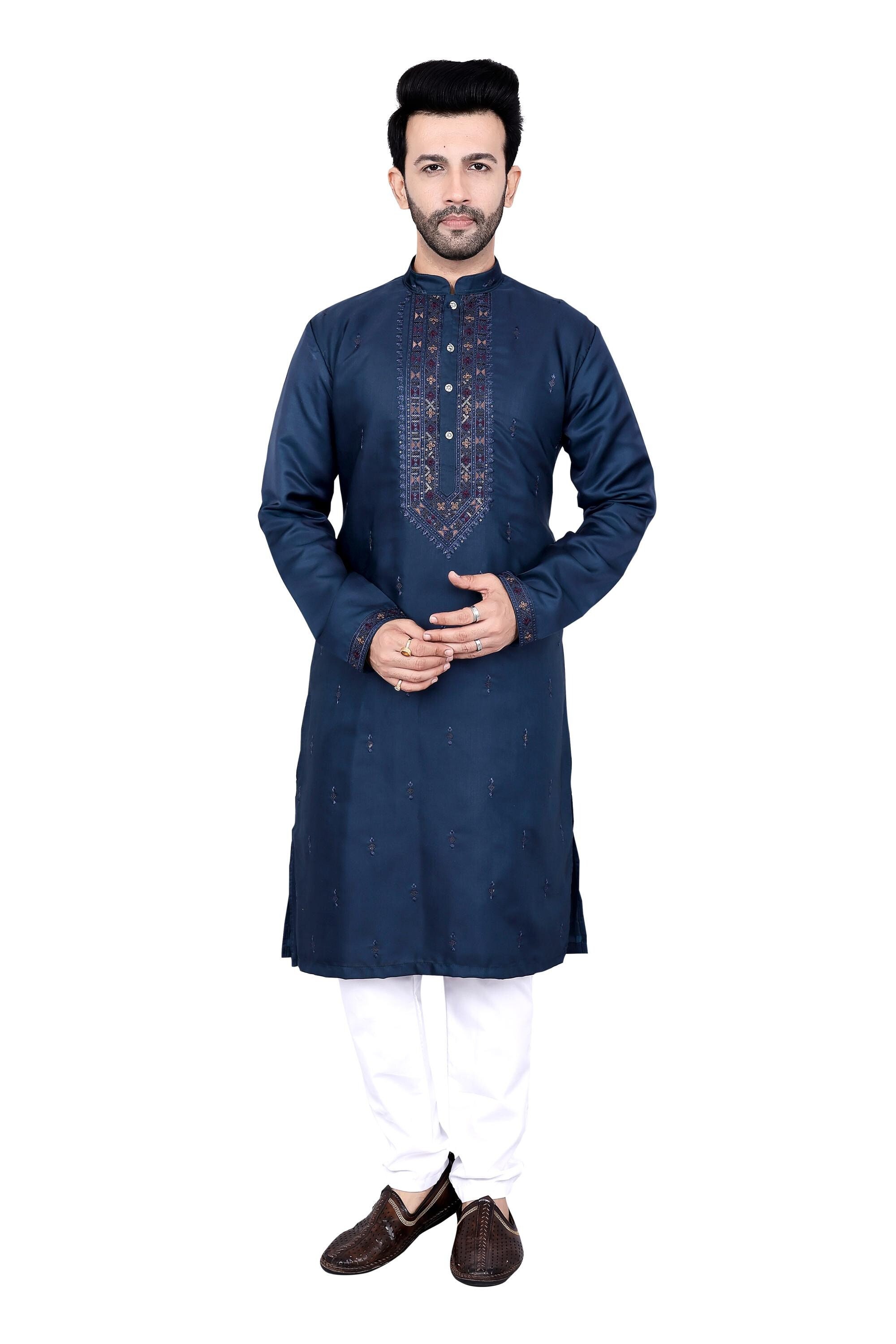 Men's Blue Cotton Blend Embellished Kurta, Regular Fit, Mandarin Collar