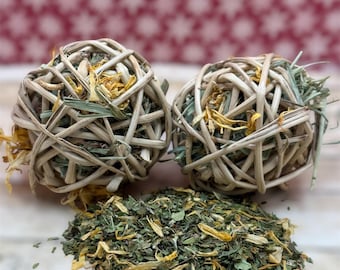 All Natural Herbal Vine Hay Sphere: Rabbit, Chinchilla, Guinea Pig Chew Toy