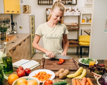 Botanical Herbalist T-Shirt: Cottagecore Plant Lover Tee
