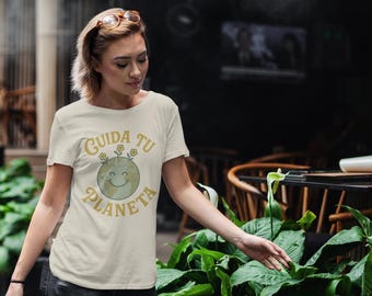 Cuida Tu Planeta T-Shirt: Retro Spanish Earth Day Tee