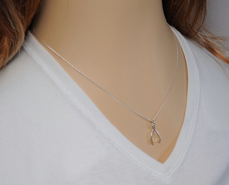 Sterling Silver Wishbone Necklace for Layering, Gift for Mom Grandma Sister Cousin, Wish Bone Good Luck Charm image 4