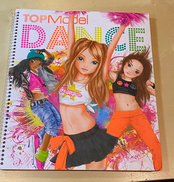 Top Model Dance Colouring Book - Nyela And Christy