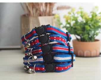 Collar para gato Buffalo Bills • Collar de ganchillo rojo, blanco y azul con cierre de seguridad y cascabel