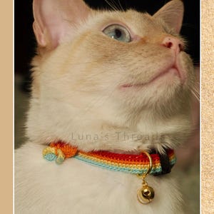 Crochet Cat Collar with Bell • Lightweight Breakaway Kitten Accessory Bild 8