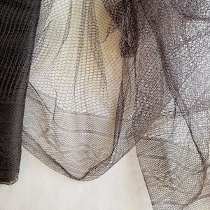 1940&#39;s French Silk Veil With Patterned Border, Brown Veiling, 18&quot; Extra Wide Millinery Net