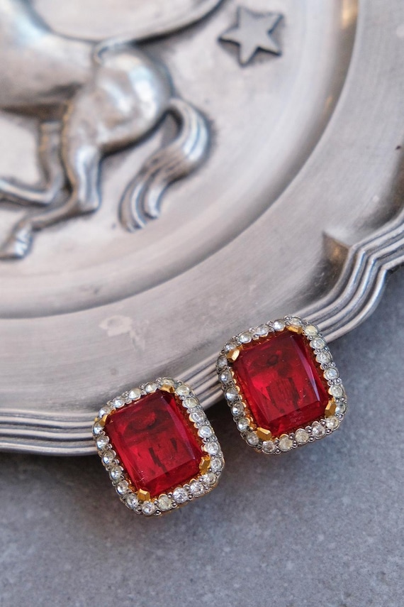 VALENTINO Ruby Color Rhinestone Statement Emerald… - image 4