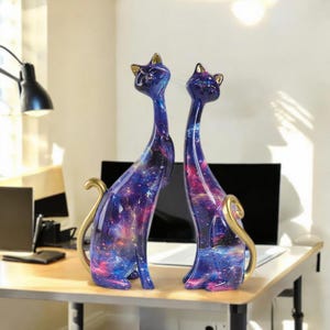 Graffiti Cat Figurine For Modern Home Decor, Unique Resin Abstract Cat Sculpture, Resin Cat Ornament Pair, Shelf Decor, Home Decor Gift