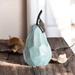 Decorative Ceramic Pear & Apple Ornaments, Pear Ornament For Kitchen Decor, Simple Handmade Fruit Ornament, Small Desk Decor Home Decor Gift