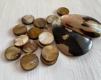 Mother of Pearl Pendants & Beads - Natural MOP Jewelry Supplies - Beading Supplies