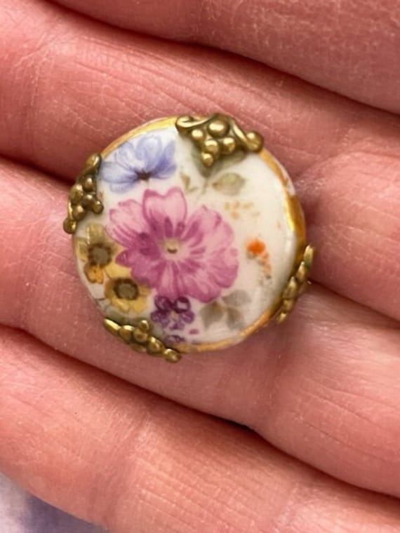 Antique Porcelain Floral Brooch - Antique Floral H