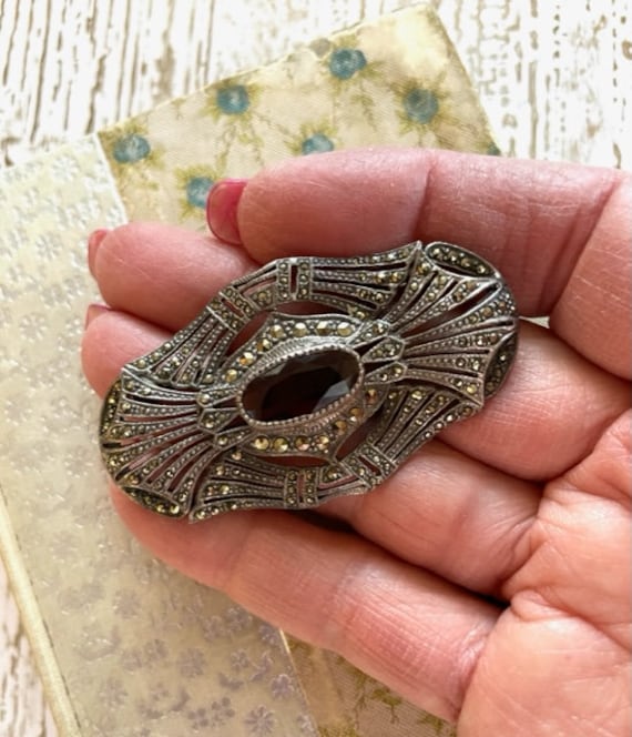 Sterling Marcasite & Garnet Pin - Vintage Marcasit