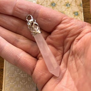 Rose Quartz Crystal Pendant - Pink Quartz Point Pendant - Rose Quartz Gemstone Pendant