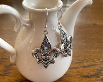 5.00 Dollar Earrings - Silver Fleur de Lis Earrings - Pewter French Fleur de Lis Earrings