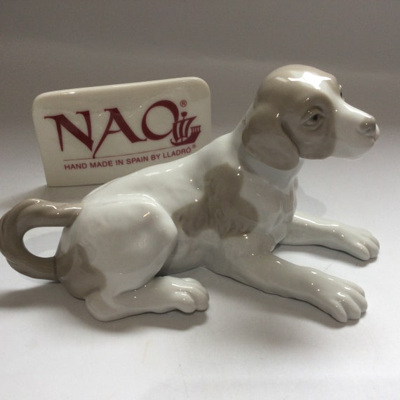 犬の陶器の置物 NAO Spain Handcrafted porcelain 犬の陶器の置物 NAO Spain Handcrafted porcelain NAO BY LLADRÓ