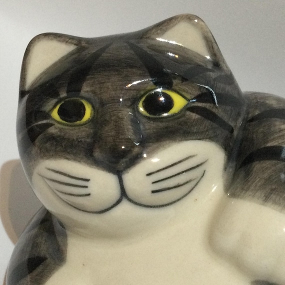 QUAIL Ceramics 猫の置物「DAVE」 - Etsy 日本