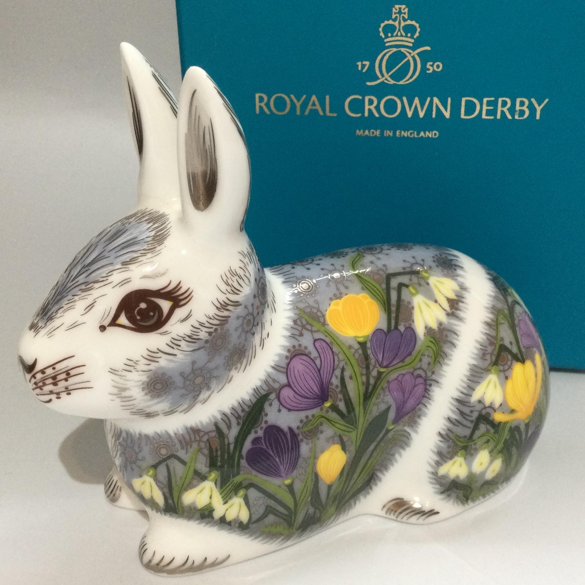 置物  CROWN DERBY New Year Rabbit 置物 CROWN DERBY New Year Rabbit ROYAL CROWN DERBY New Year Rabbit