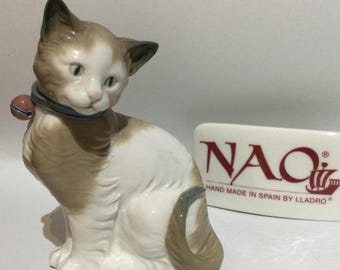 NAO PORCELAIN 猫の置物 492 すべて飾り付けられています。リヤドロの