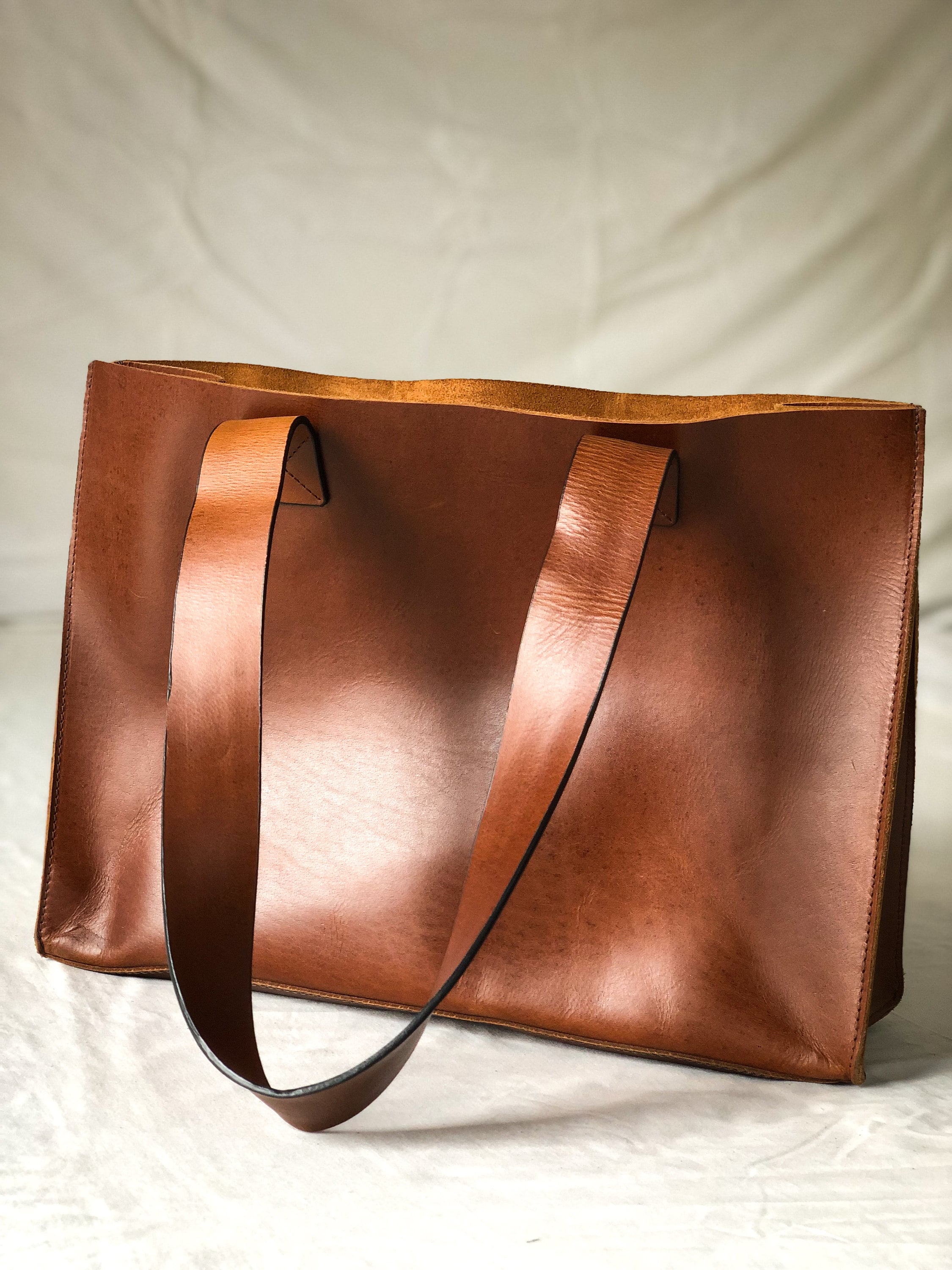 バッグ BOUTIQUE BIG LEATHER TOTE BIG LEATHER TOTE BAG（ビッグレザートートバッグ）｜ONLINE