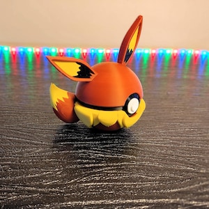 Eevee PokeBall: 3D Printed PLA Gamer Gift