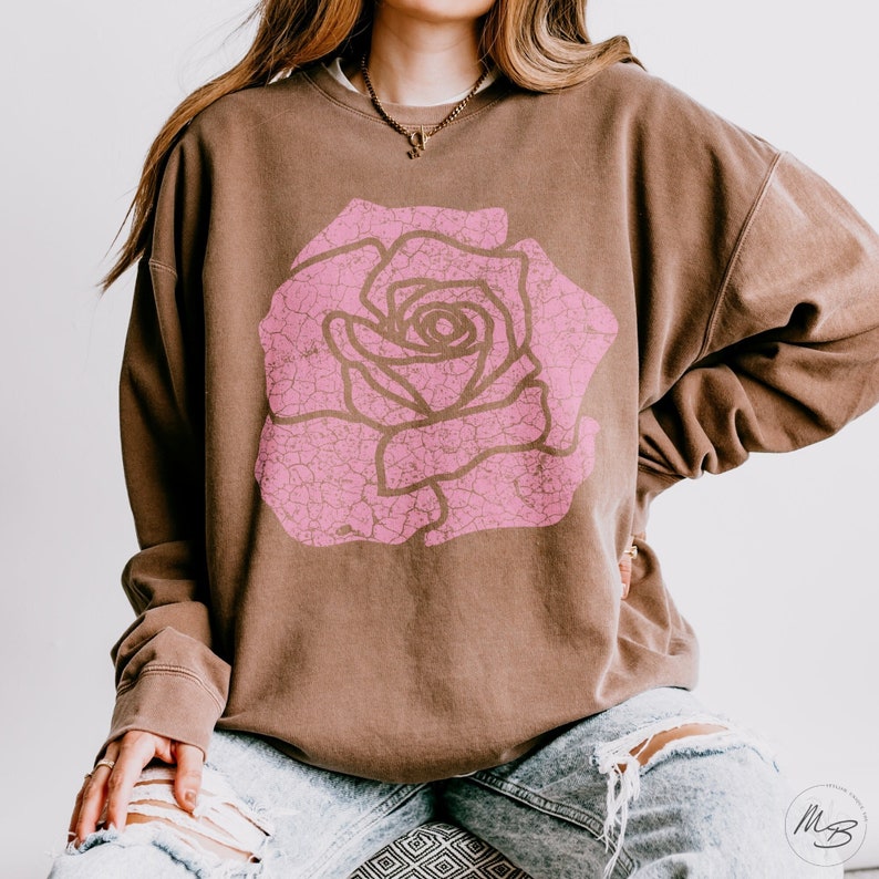 Rose Vintage Style Comfort Colors® Sweatshirt Gift for Her Trendy Crewneck Rose Lover Shirt for Daughter Boho Aesthetic Graphic Sweatshirt Espresso
