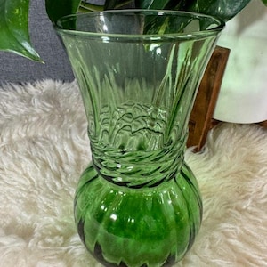Vintage Anchor Hocking Green Swirl
