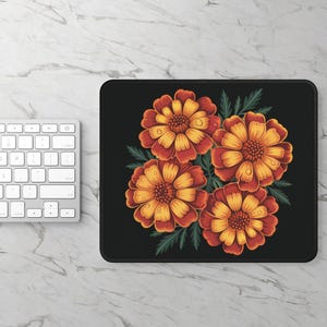 Mexican Marigold Mouse Pad, Mexican Floral Mouse Pad, Day of the dead, Dia de los muertos, Cute Office Decor, Souvenir, 9 X 7