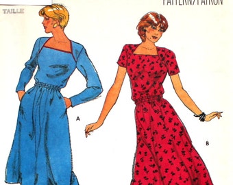 UNCUT  Dress with Shaped Neckline and Piping Bust 30.5 Vintage Sewing Pattern Butterick 3349