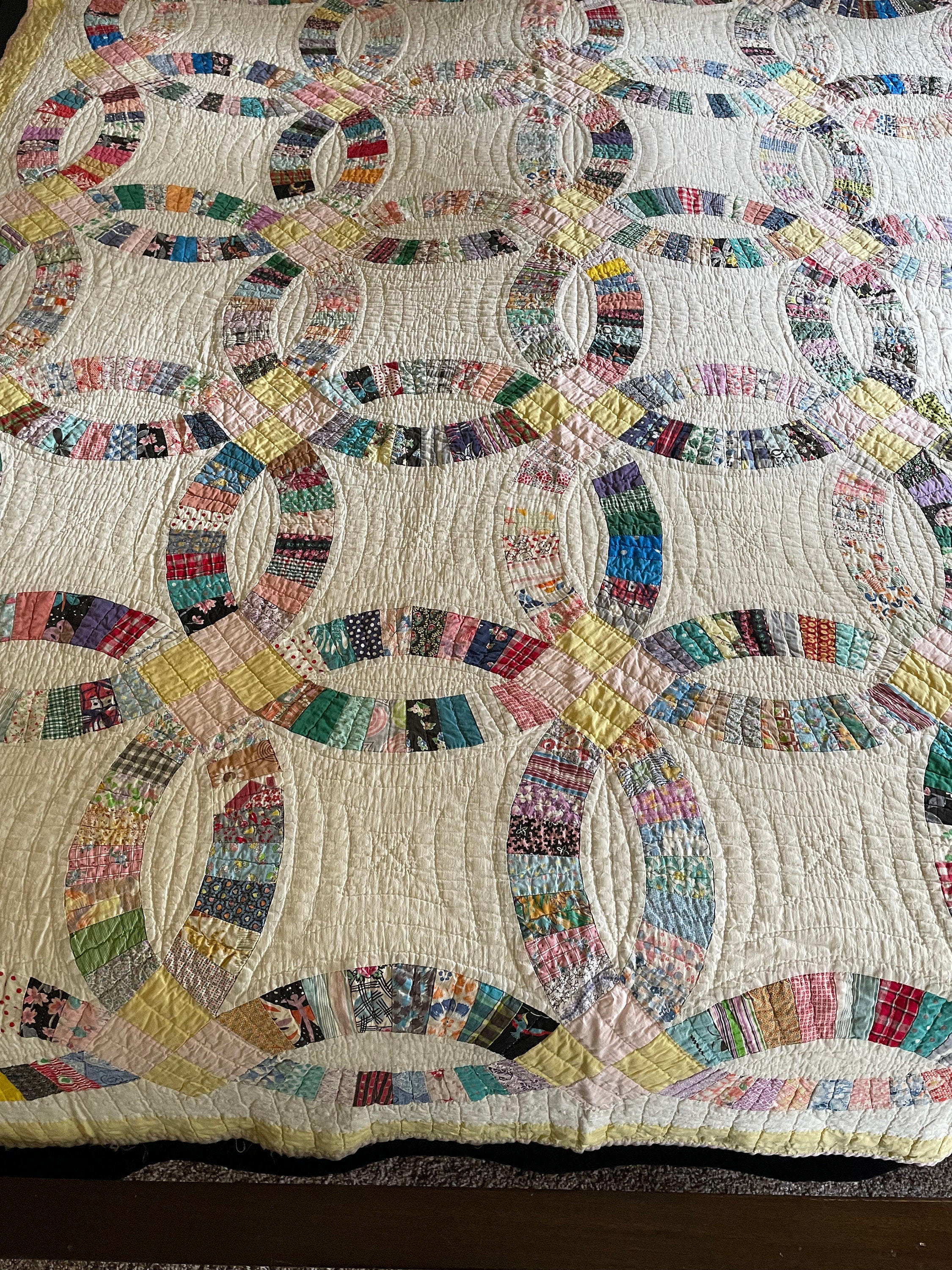 PATTERN Double Wedding Ring Quilt Pattern. Complete Instructions