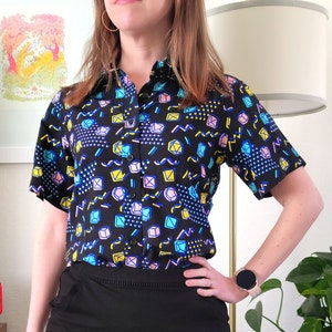 Black 90s Dice Women&#39;s Button Up, Dungeons and Dragons Button Up, Geeky Button Up, DnD Hawaiian Shirt
