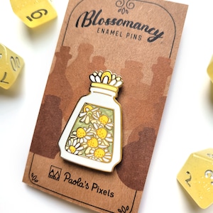 White Chamomile Potion Enamel Pin, Dungeons and Dragons Enamel Pin, DnD Alchemist Pin image 4