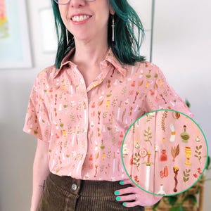 Spellcaster Women's Button Up, Dungeons und Dragons Button Up, Geeky Button Up