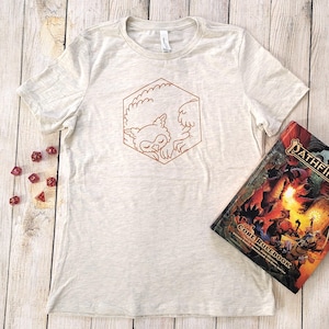 Owlbear d20 Outline Women&#39;s Shirt, Dungeons and Dragons Shirt, Cute D&D Shirt