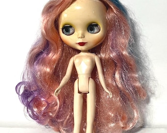 Muñeca Blythe de Pastel Rainbow Hair Factory: ideal para personalizar.