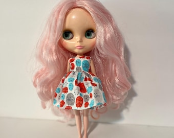Muñeca Blythe de Pink Hair Factory: ideal para personalizar.