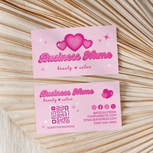 Y2K Beauty QR-Code Visitenkarte Canva Vorlage, DIY druckbare bearbeitbare niedliche Baddie ästhetische Haar Wimpern Nagelstudio Spa-Visitenkarte, Margot