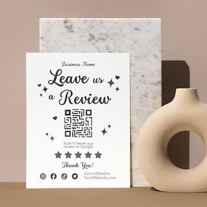 Hinterlassen Sie uns eine Bewertung QR-Code-Zeichen Canva-Vorlage, Kundenempfehlungsanfrage Flyer, DIY bearbeitbarer Salon Geschäftskundenscan druckbar, Lola