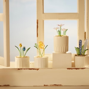 Handmade Stained Glass Succulents: Mini Potted Plant Decor