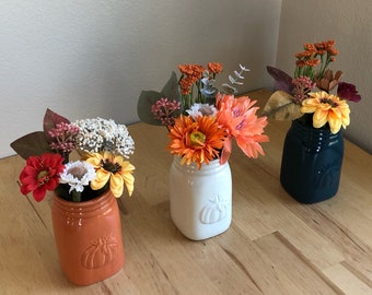 Fall inspired bouquets of flower pens