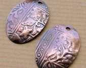 Athena Oval Copper or Brass Textured Charms - 2 pieces - Free Shipping USA Athena Oval Copper or Brass Textured Charms - 2 pieces - Free Shipping USA