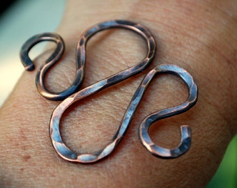 Qty 1 Textured Artistic Swirl  Antique Copper Focal Clasp - FREE SHIPPING USA