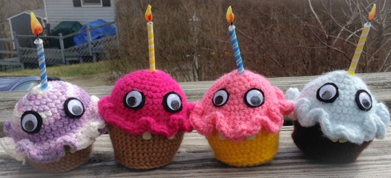 carl the cupcake plush