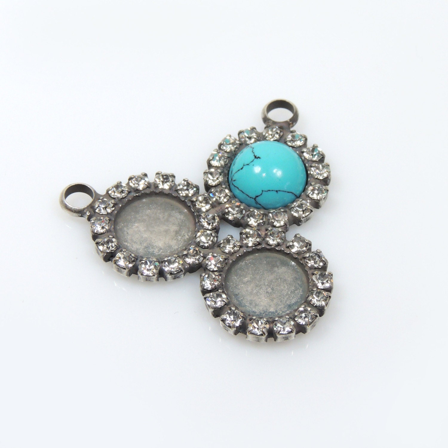 Centerpiece Base Pendant With Clear Crystal Rhinestones