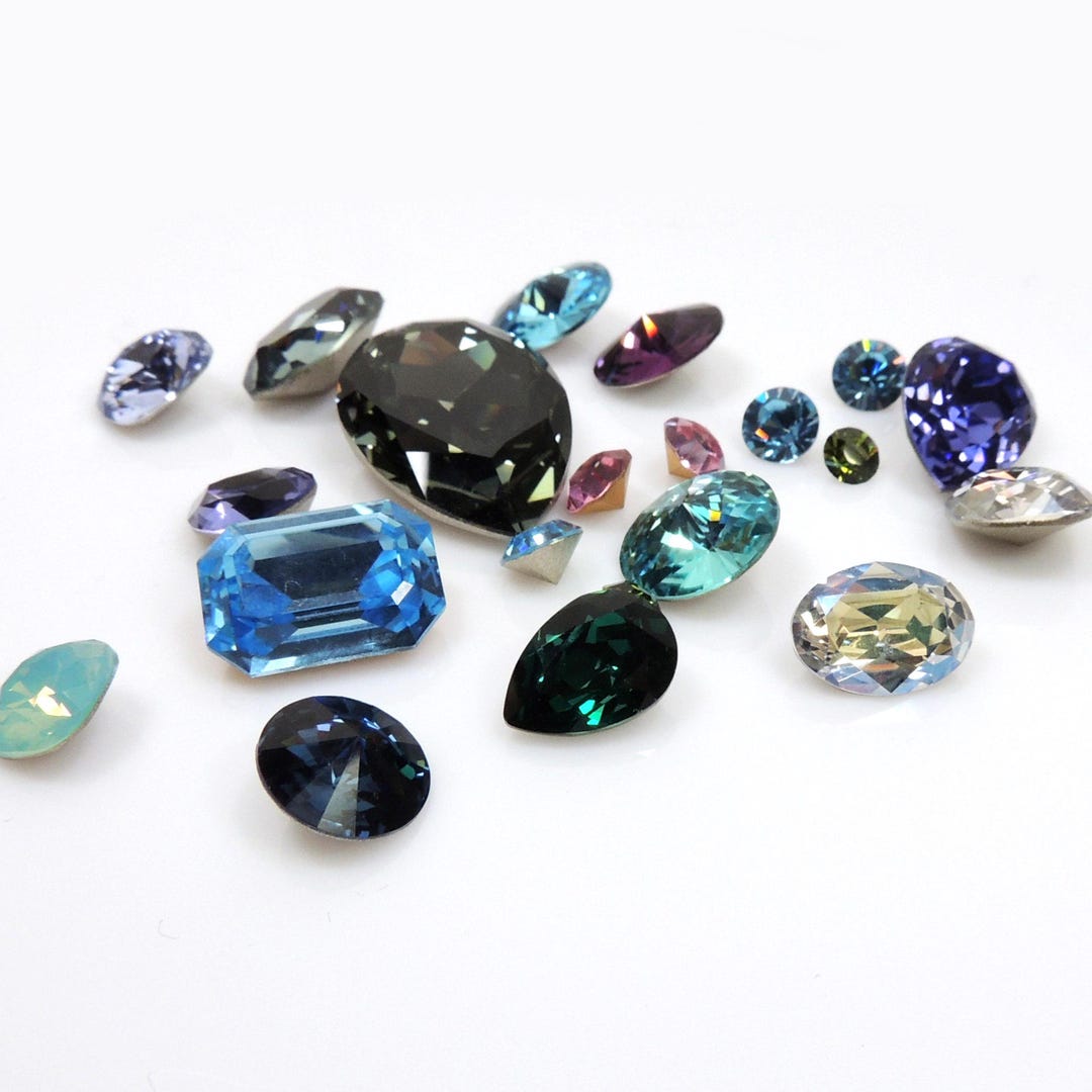 SWAROVSKI スワロ　　72粒入り　まとめ買い Real Swarovski Bulk Wholesale Lot of Assorted Mix Crystals - Save
