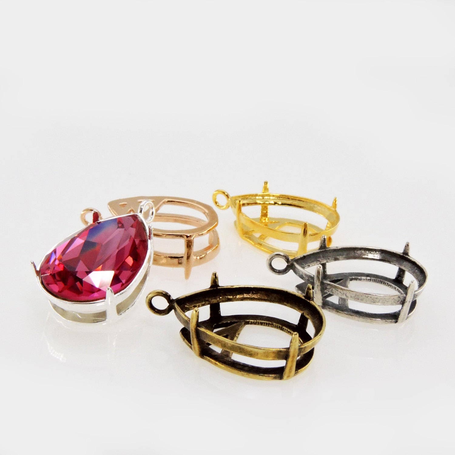 4個 x ペアシェイプ 18x13 キャストベゼルカップセッティング