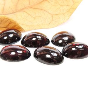 6pcs x Oval 8x6mm Natural Red Garnet Cabochon Gemstones GAROVCB86 image 3