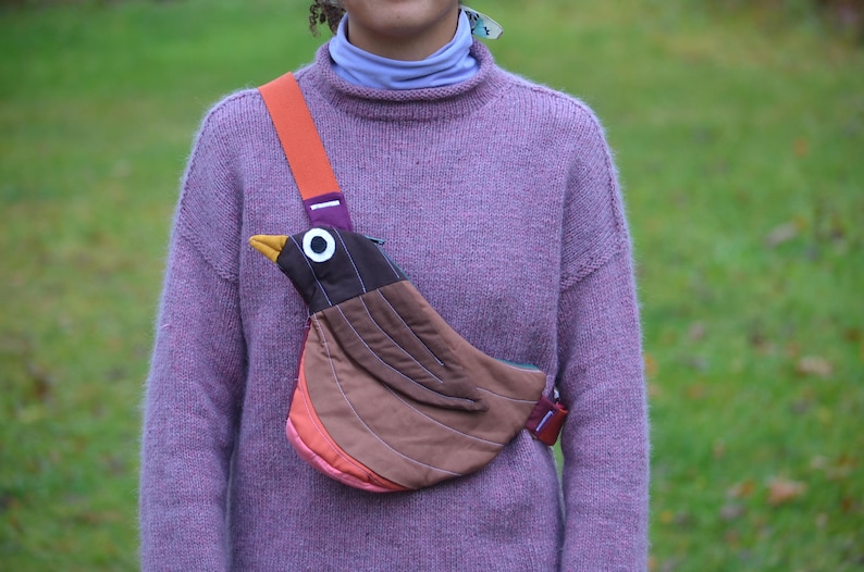 Patrón de costura en PDF para bolso con diseño de pájaro - Bolso bandolera Fly Away (bolso bandolera/mensajero con diseño de gallina, pato y pájaro cantor) imagen 20